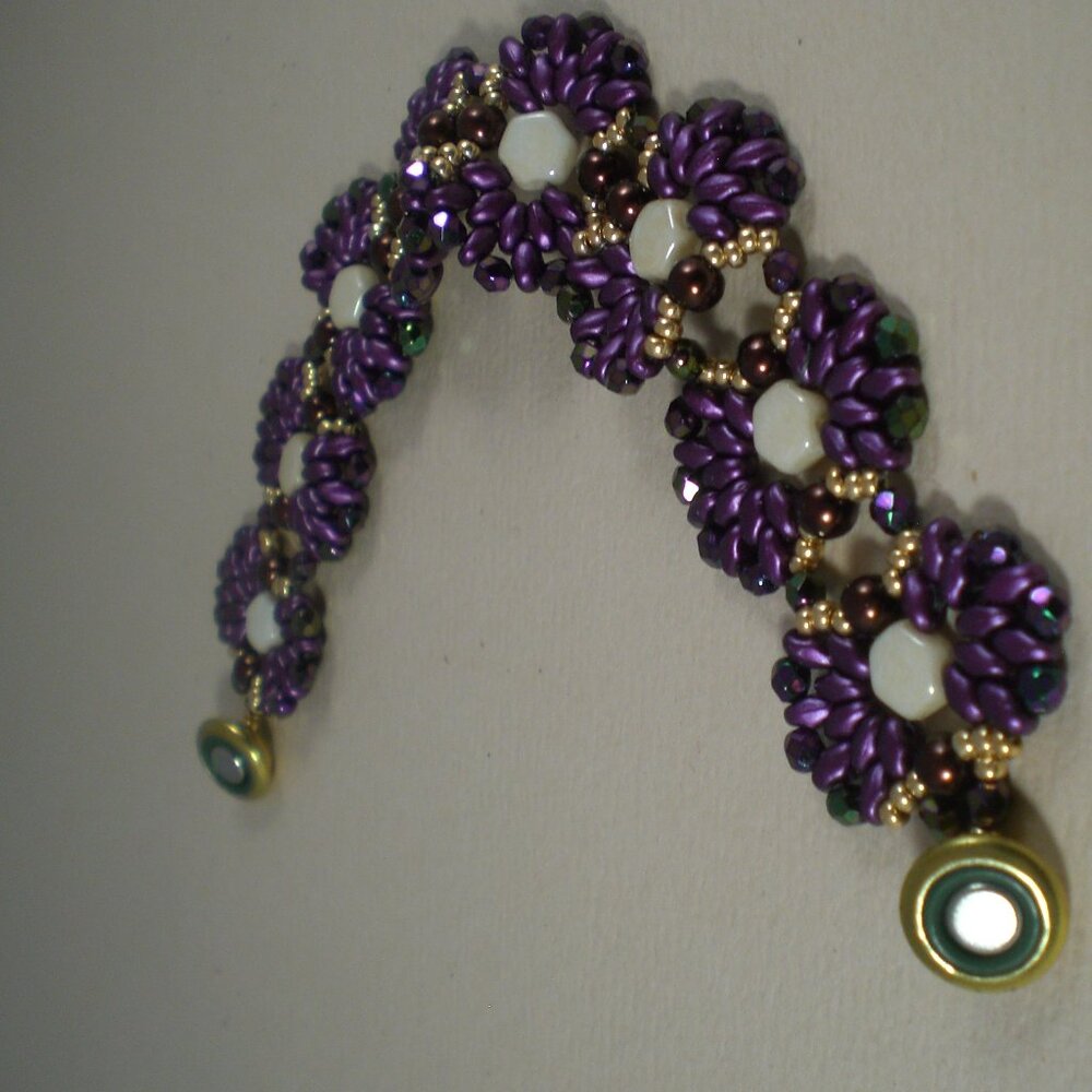 Fanfare Honeycomb Beaded Bracelet